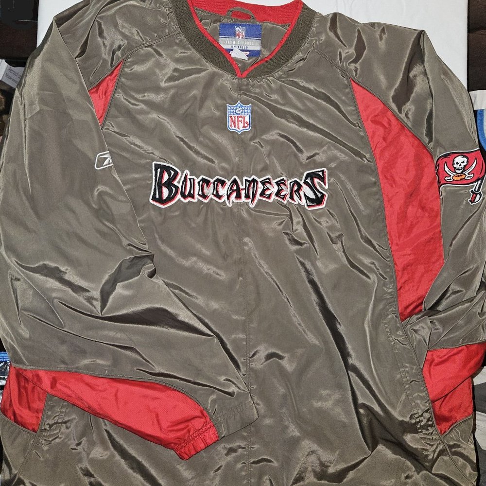 Tampa Bay Buccaneers NFL Nylon Pullover Jacket 2XL